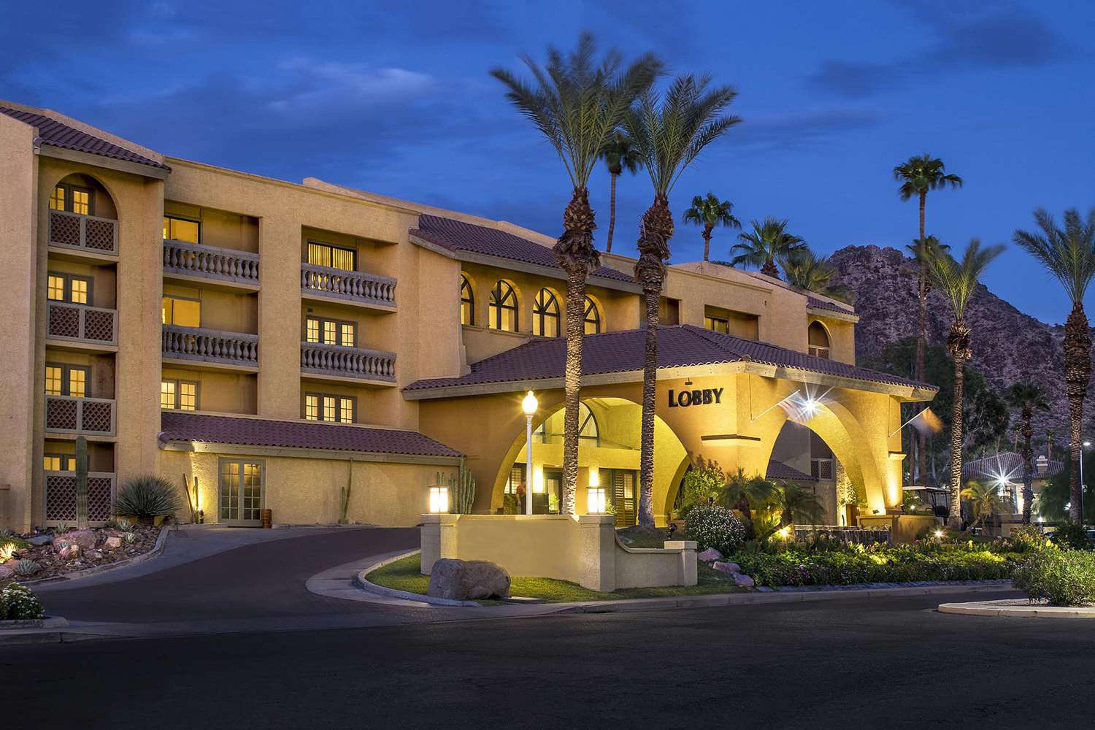 Hilton Phoenix Resort At The Peak Exterior photo