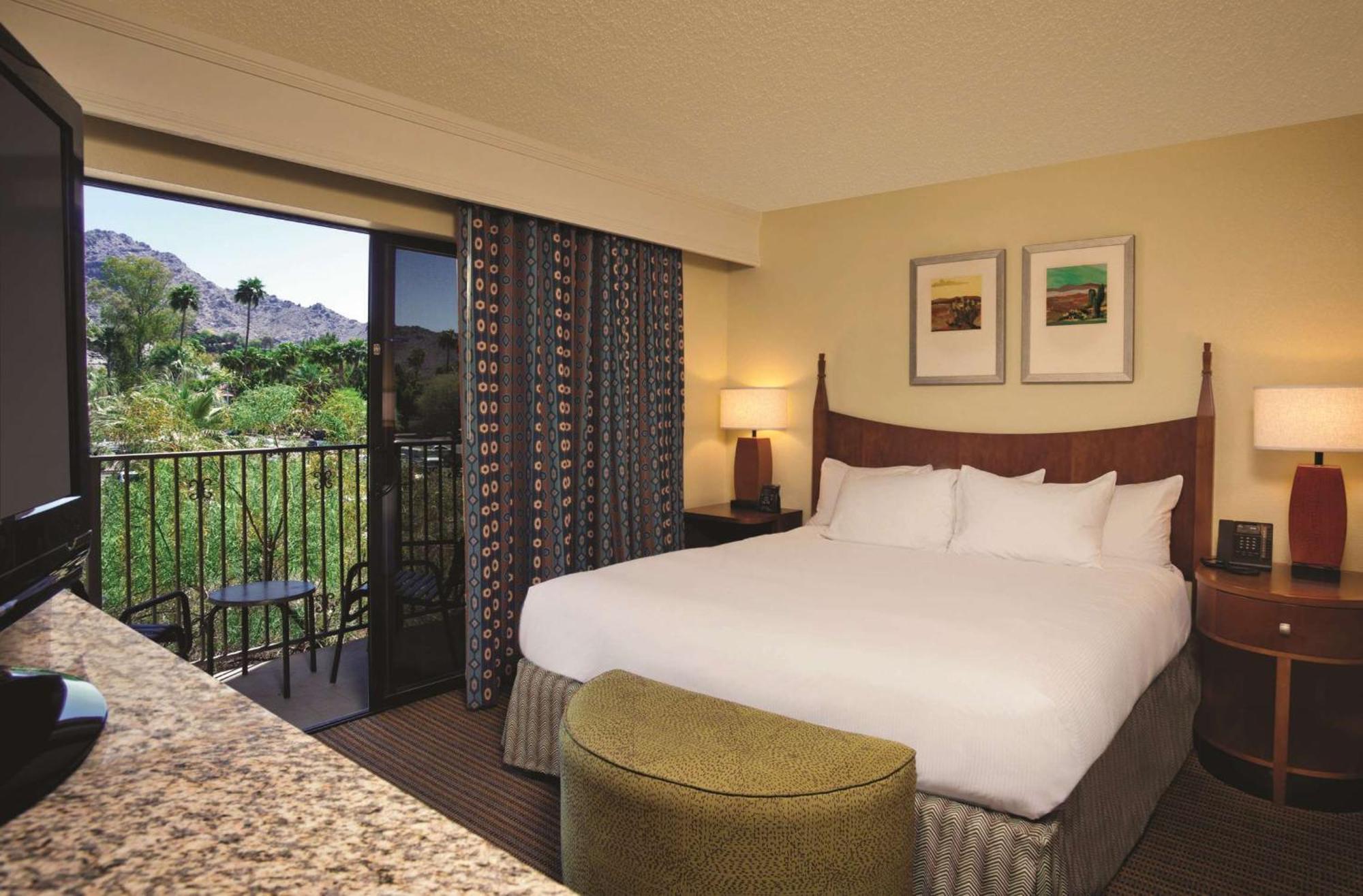 Hilton Phoenix Resort At The Peak - Formerly Pointe Hilton Squaw Peak Resort Exterior photo