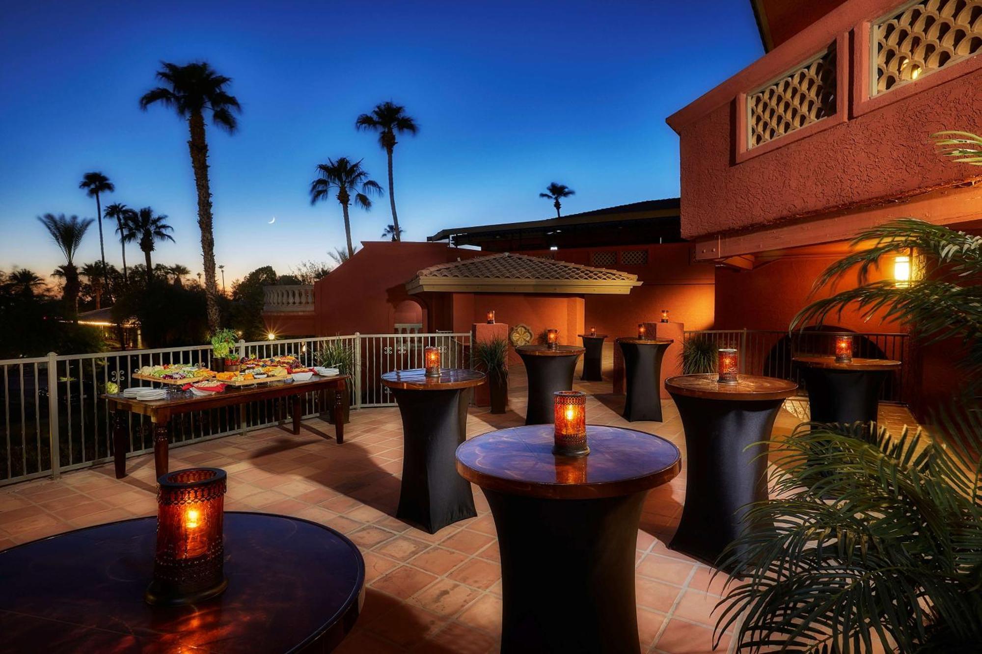 Hilton Phoenix Resort At The Peak Exterior photo